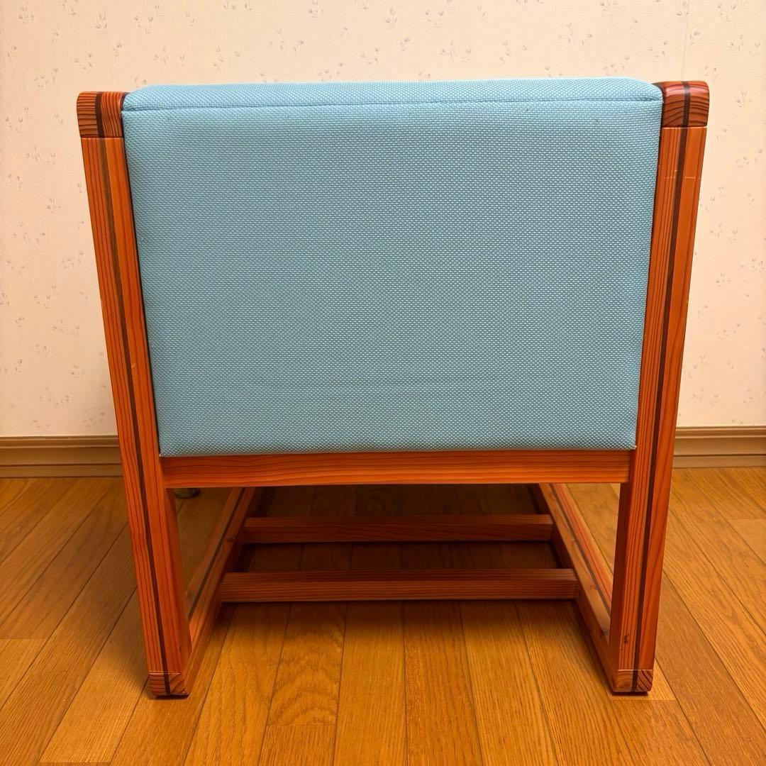 【美品】お洒落　ラウンジチェア　　大手企業設置品　北欧風　天然木