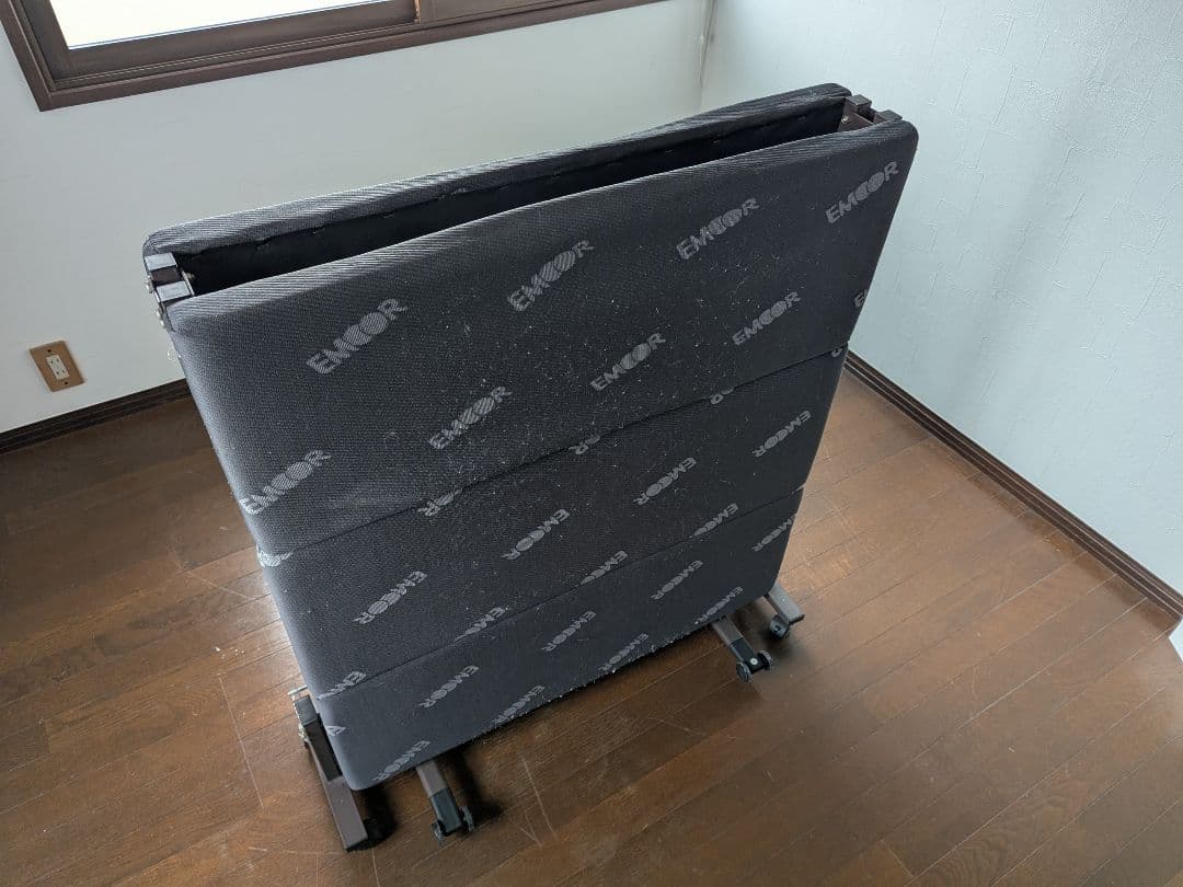 【処分価格】EMOOR 折りたたみベッド シングル 送料込 早い者勝ち
