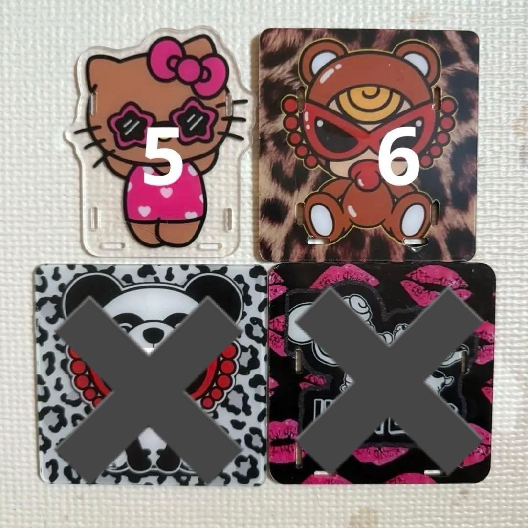 アクリルペン立て　ヒスミニ　日焼けキティ