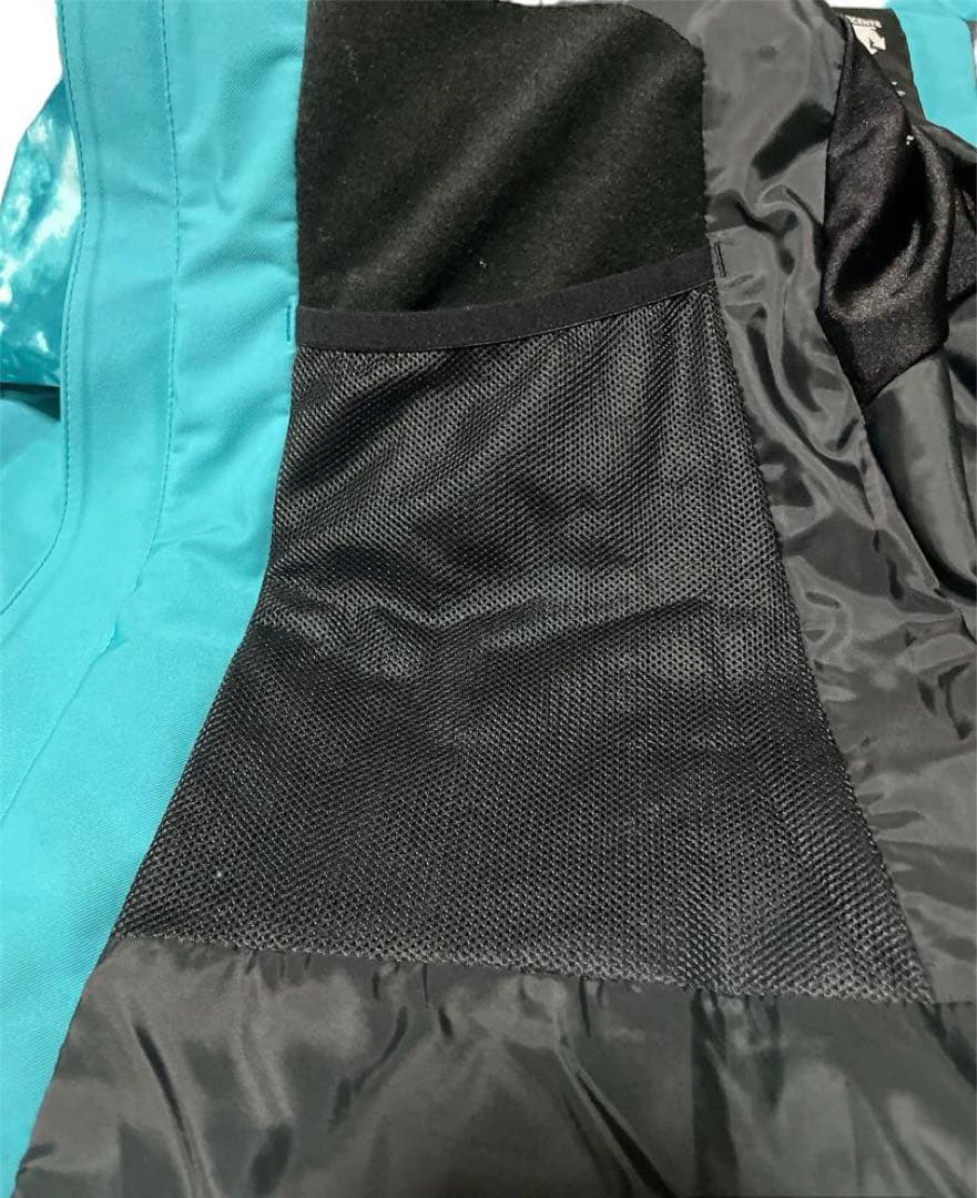 美品！DESCENTE スキーウェア SIOジャケット メンズS