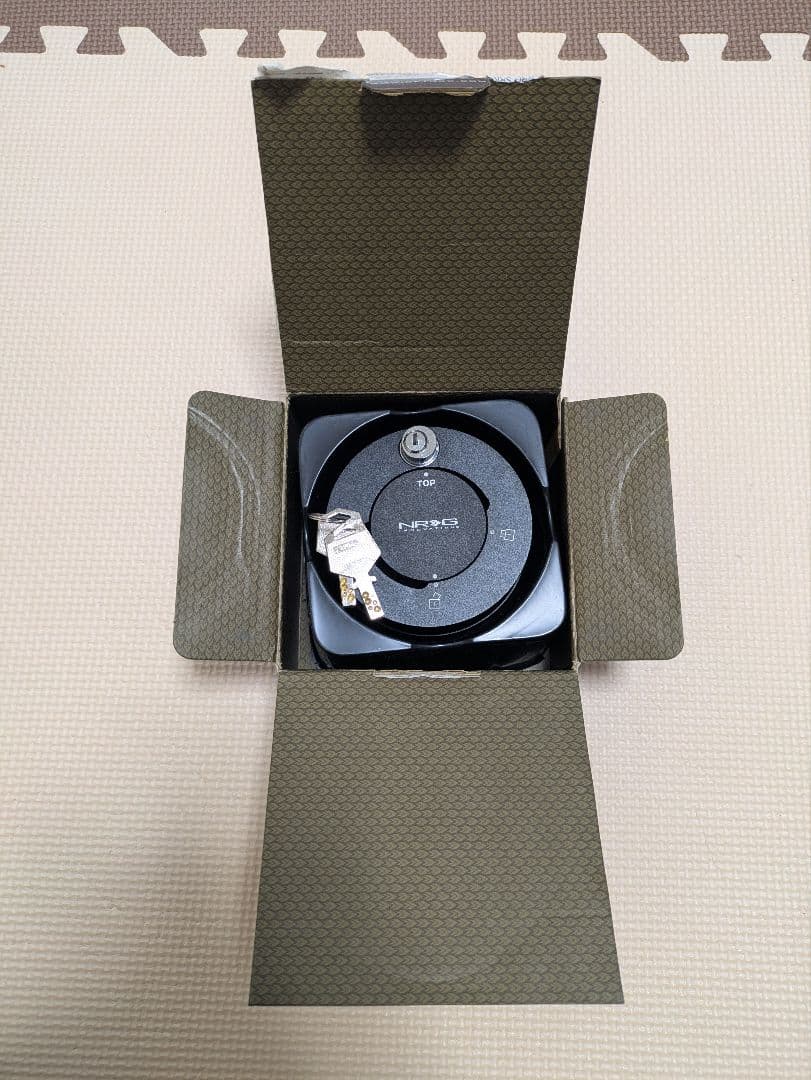 NRG クイックリリース　ハンドルロック