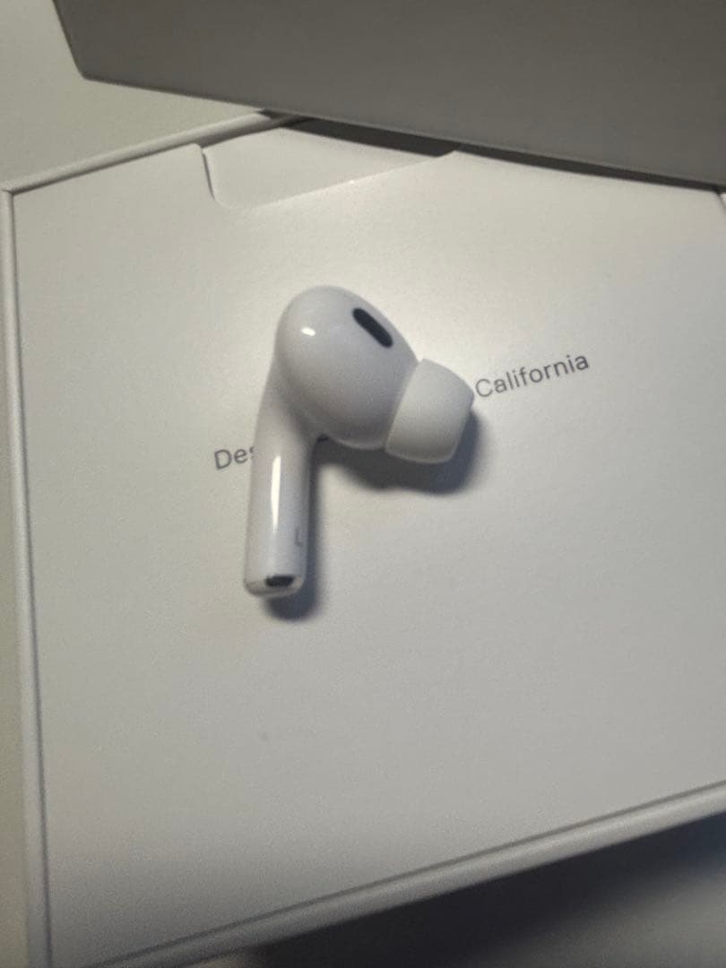 AirPods pro 第二世代　左耳のみ　usb-c版　Apple 美品