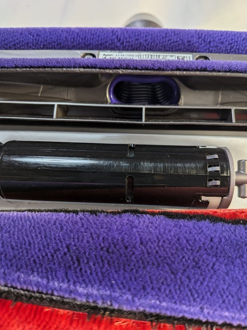a043 54分　ダイソン　コードレス　掃除機　SV12　分解清掃済　動作保証有