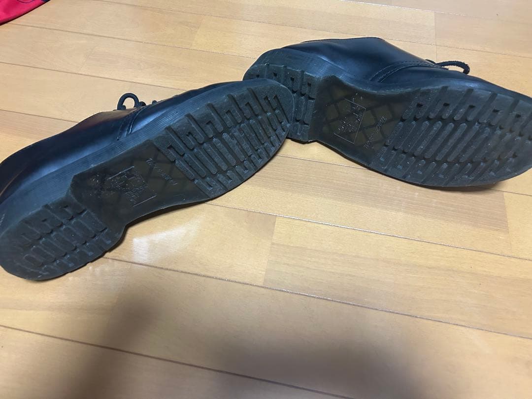 Dr. Martens ブーツ　白ステッチ