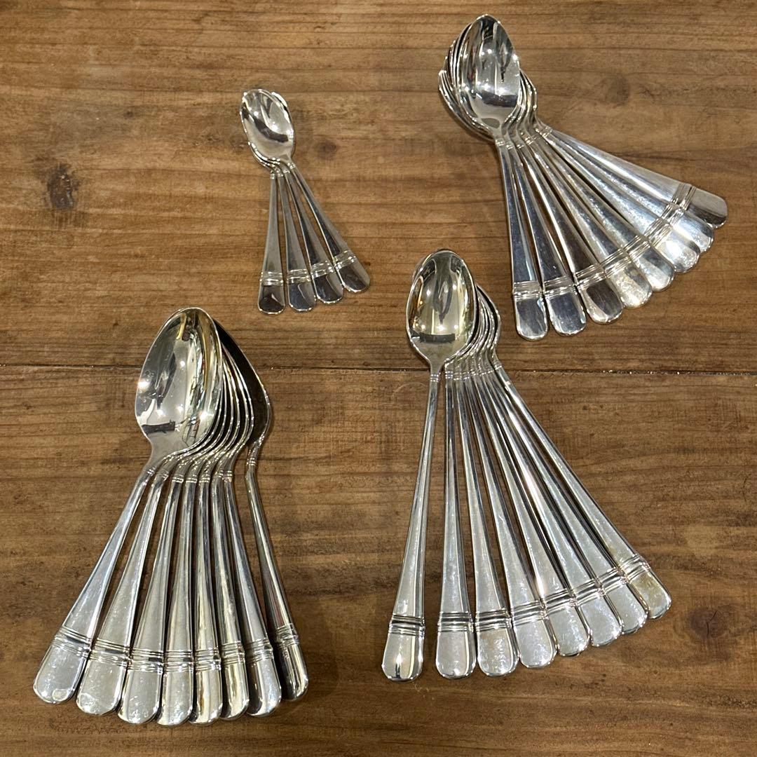 ONEIDA クラシックカトラリー58点セット 木製収納ケース付き