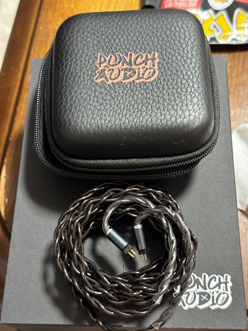 Punch Audio Martilo おまけイヤホンポーチ付き