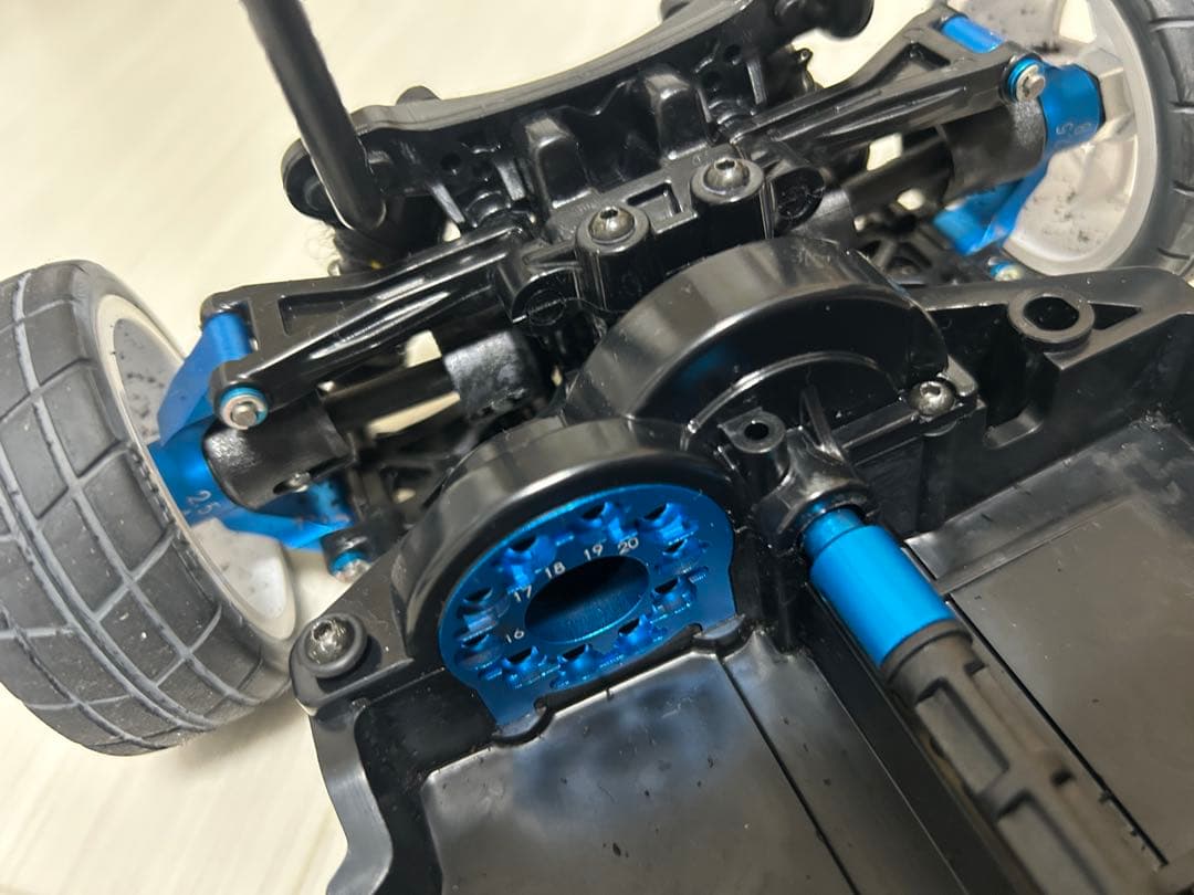 タミヤ TT02 オプション付き