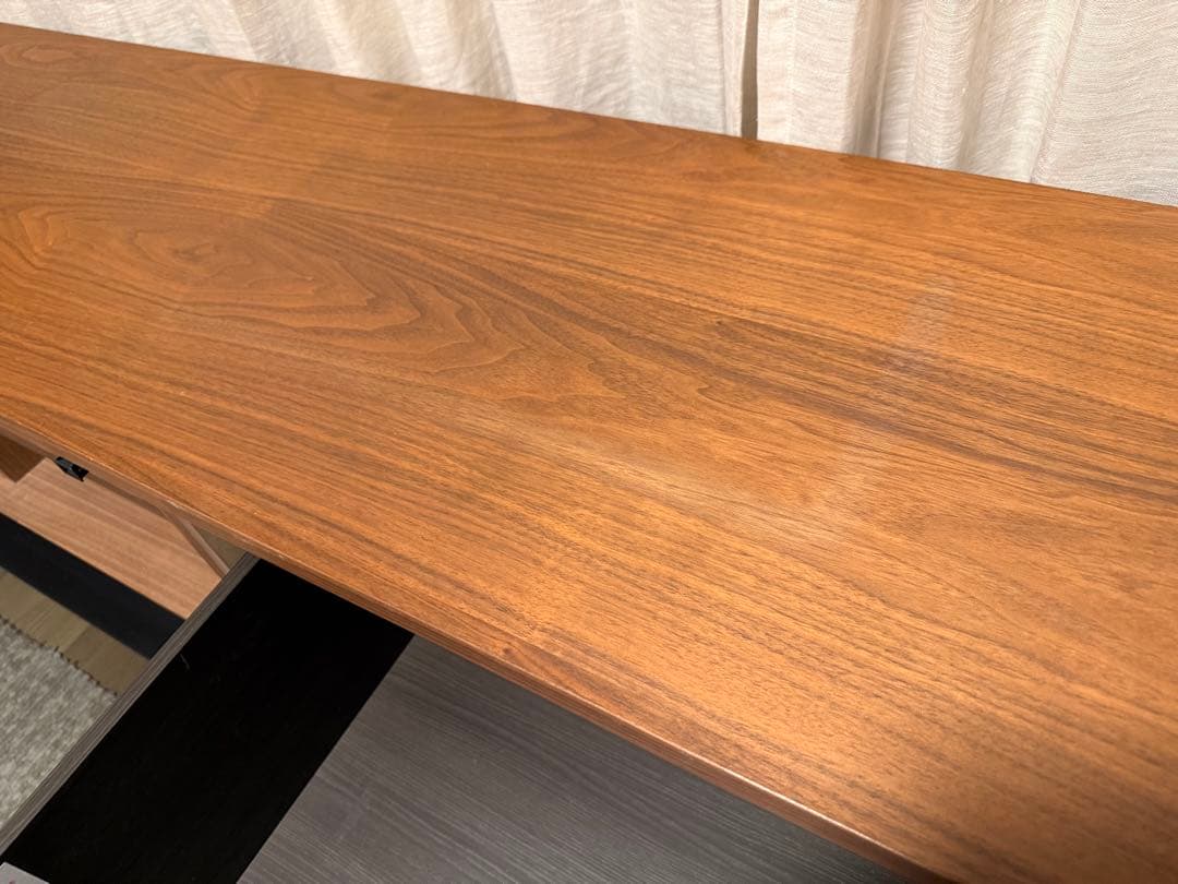 アクタス　SHINE 176 TV BOARD