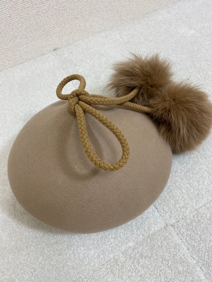 9235. 【未使用品】CA4LA PON PON ベレー帽 フォックスファー