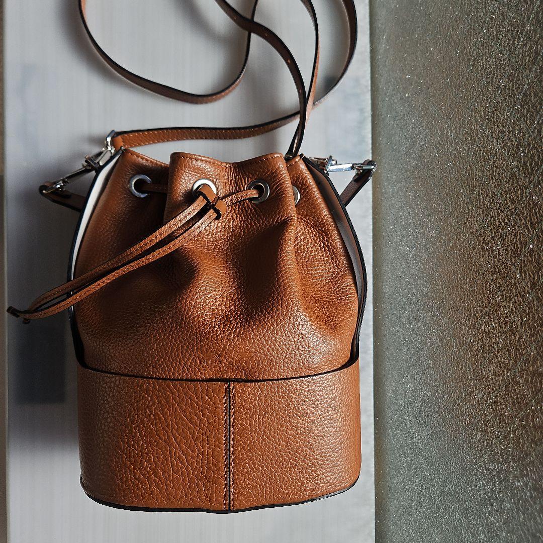 オーロラプレステージ シュリンクレザー巾着バッグ茶AURORA PRESTIGE