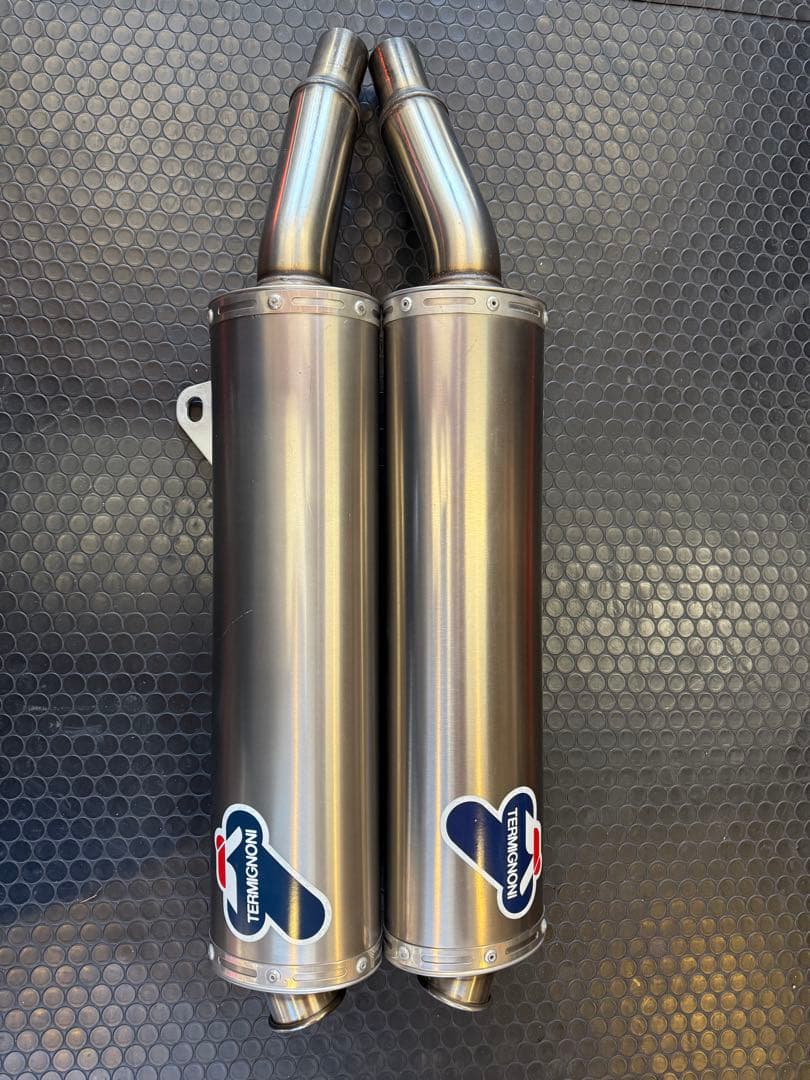 ドゥカティ　テルミニョーニ　マフラー