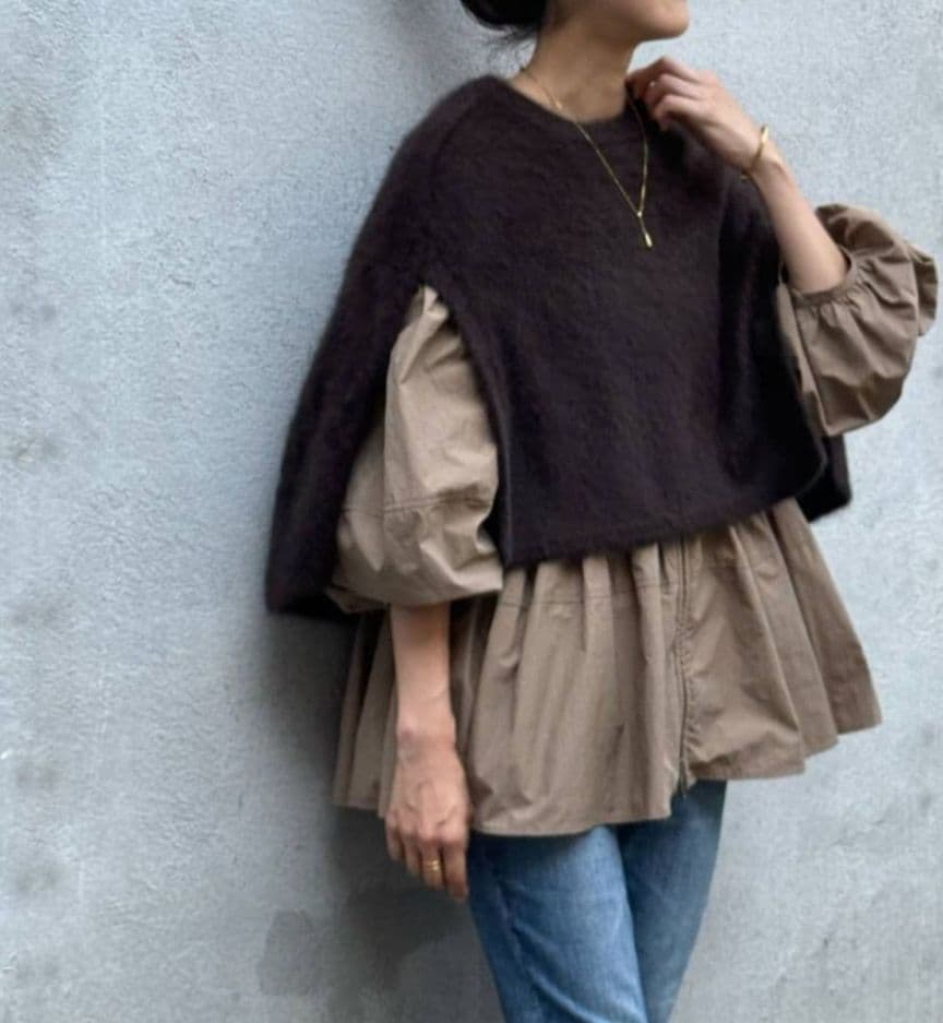 26400円　今季新品　ビアズリー　ペプラム　ギャザー　ジップブルゾン　ベージュ