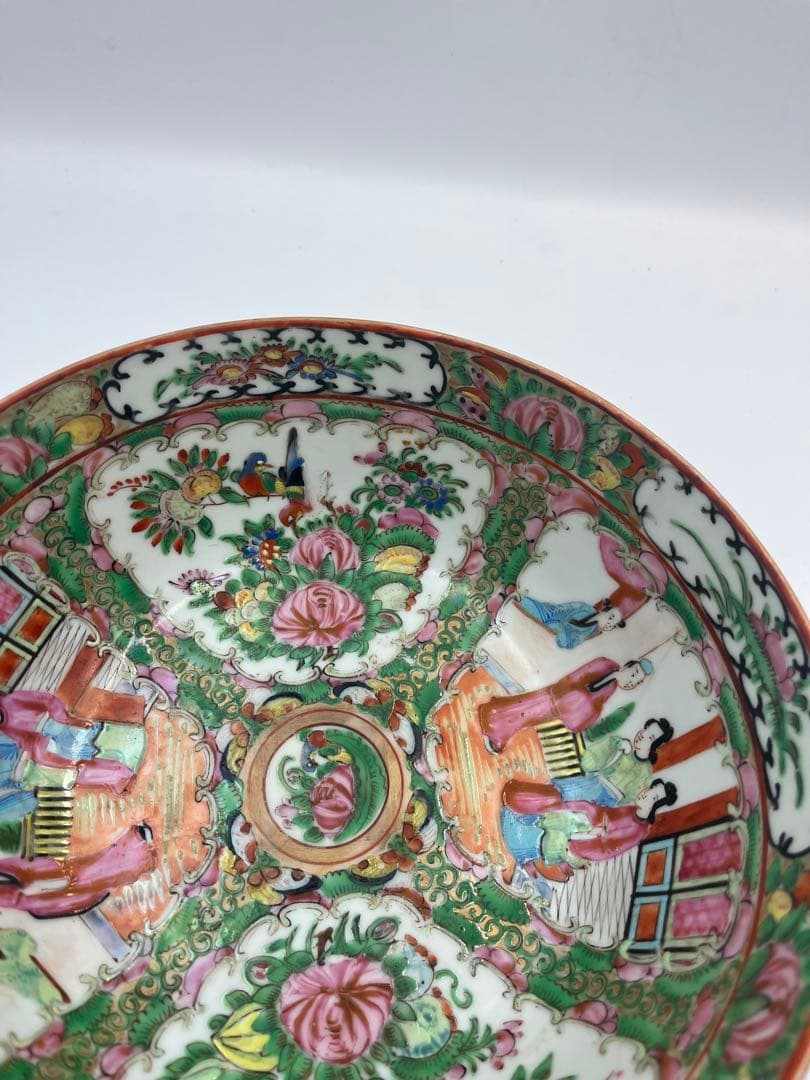 中国古美術　清時代 広彩 人物文 椀 開光人物 草花文 五彩 人物故事時代物