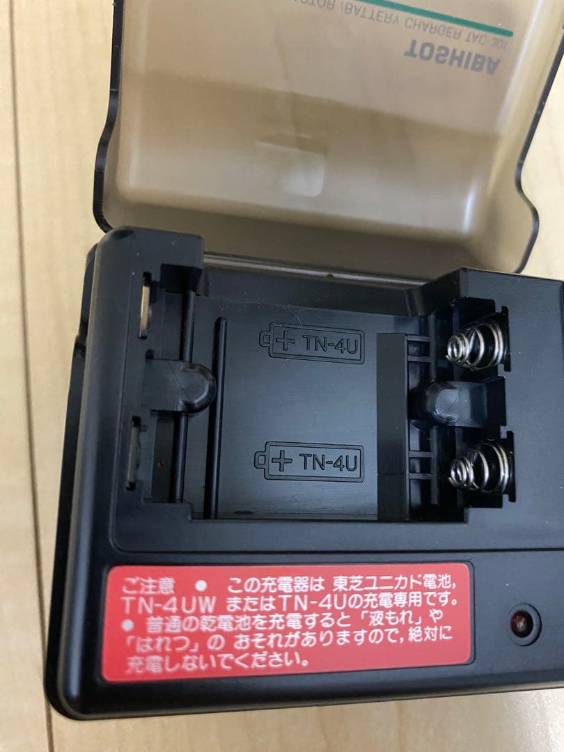 TOSHIBA カセットプレーヤー Walyk KY-PS20 専用付属品付