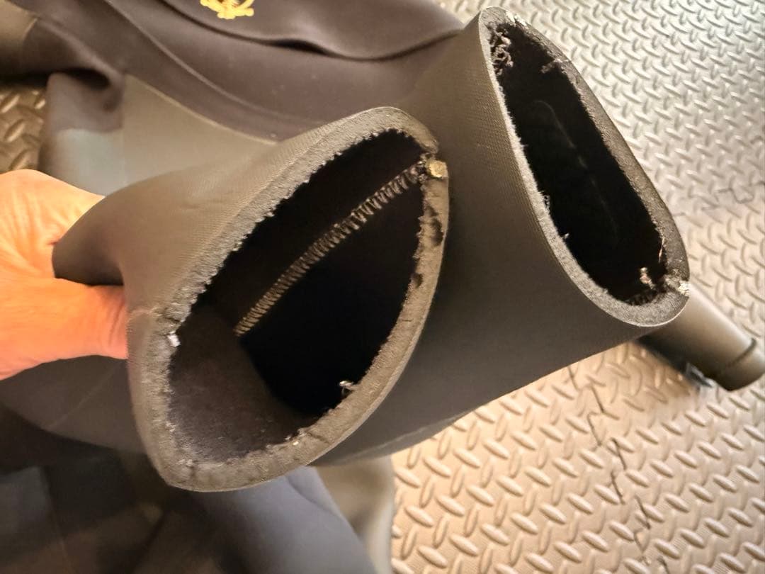 オニール　5x3 セミドライスーツ