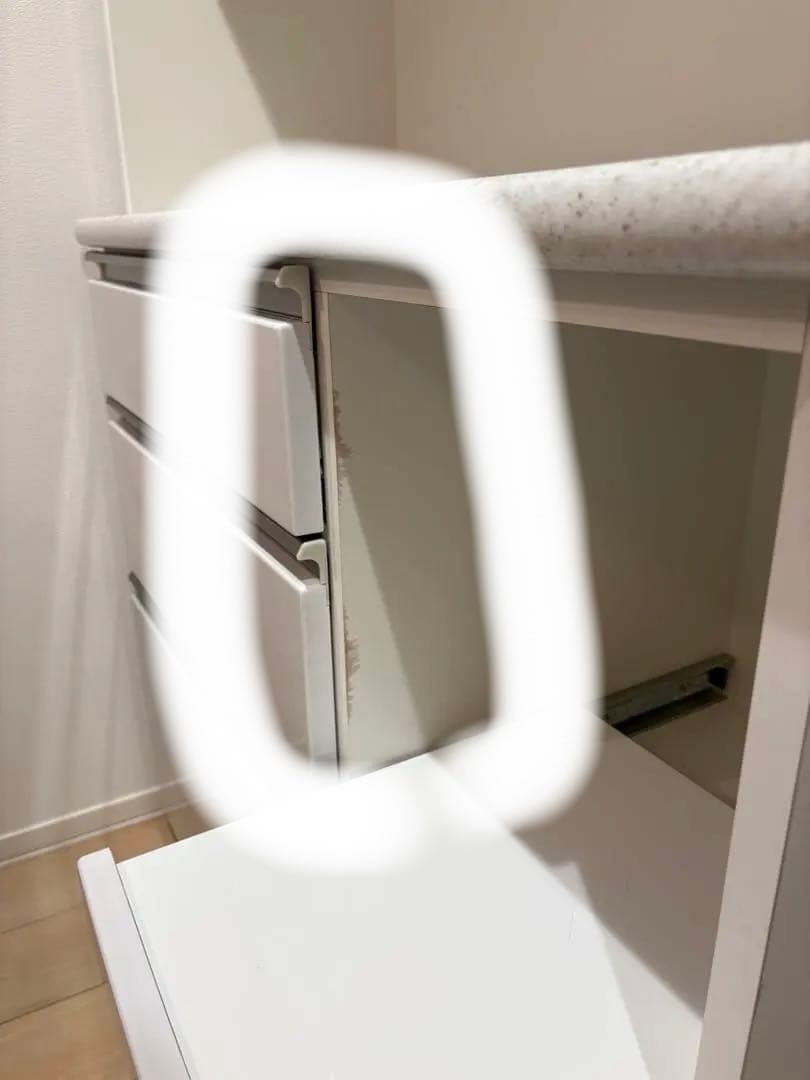 ニトリ　キッチンボード　食器棚　ホワイト