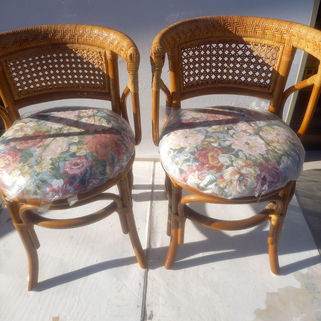 （籐）製アクセントテーブル チェア 2脚 ３点セット