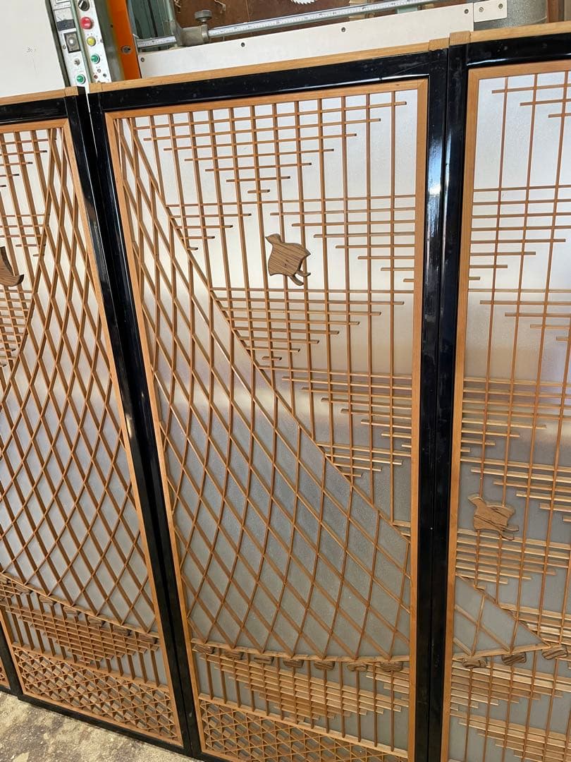 建具　書院　組み子彫刻入れ込み　干し網模様