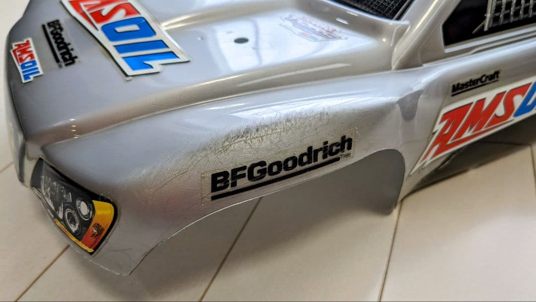 トラクサス スラッシュ Traxxas Slash 4✕4 1/10 ボディ