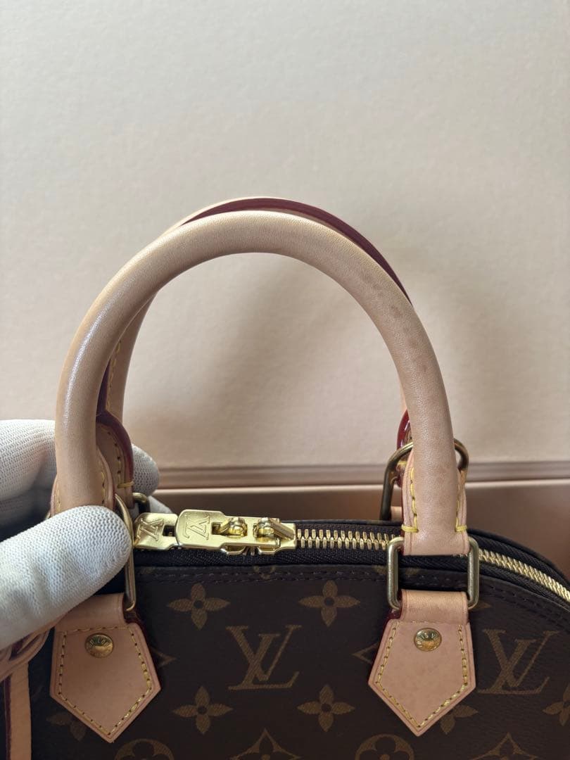 バッグ LOUIS VUITTON