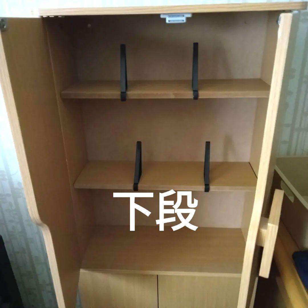 コミック本　木製 二段 本棚　扉付き　DVD・CD 収納キャビネット