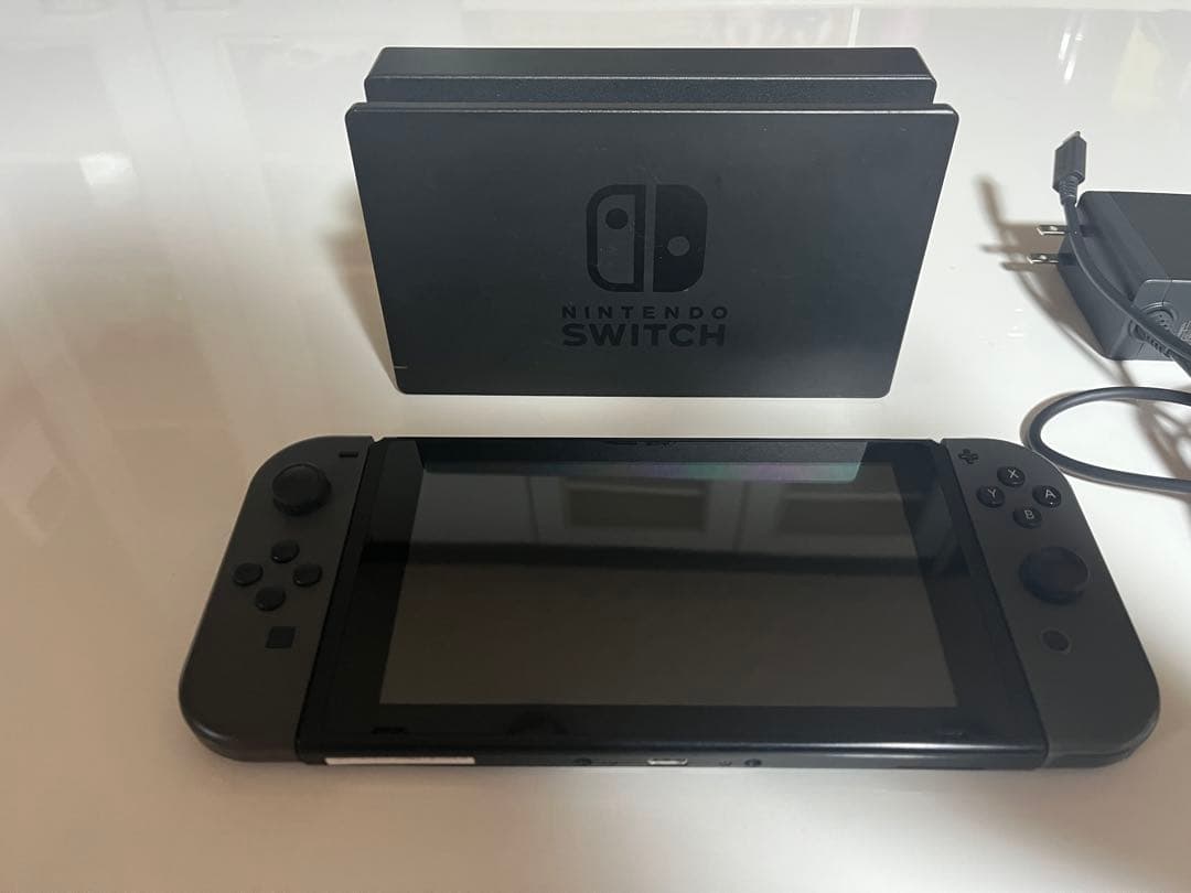 Nintendo Switch 本体 グレー ドック付き