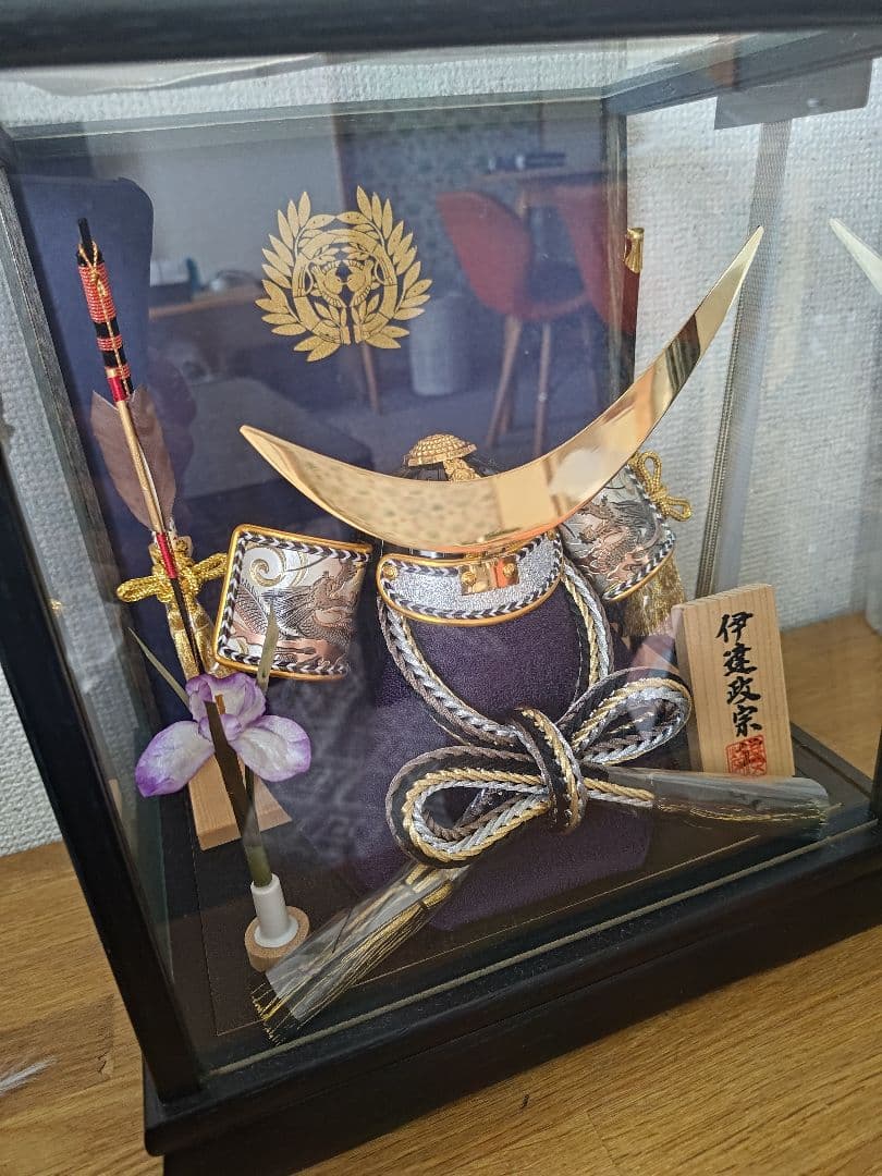【美品】五月人形　兜飾り　ケース付　伊達政宗