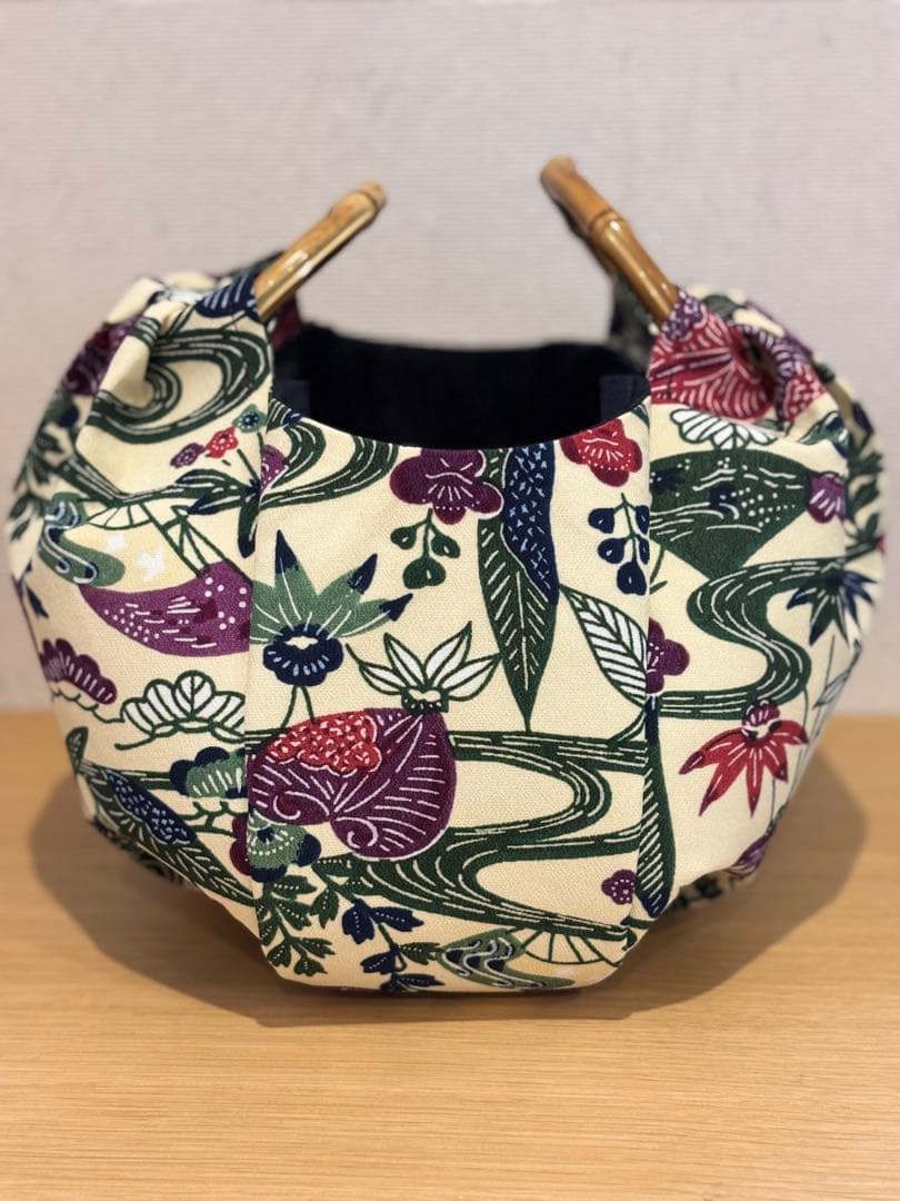 和装バック着物バック琉球紅型・琉球柄・流水柄（白）入学卒業結婚七五三振袖お宮参り