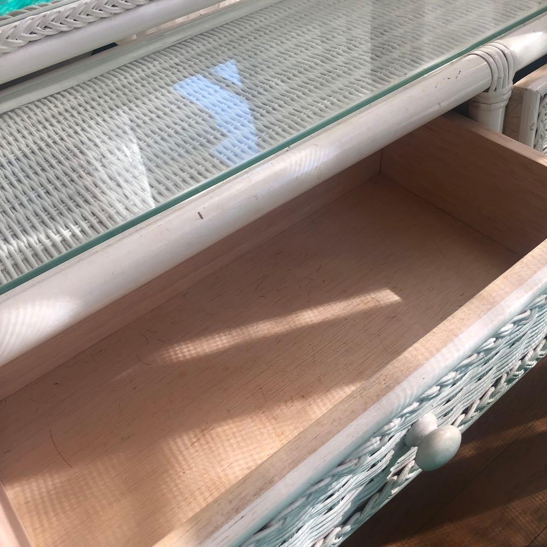 美品　ホワイトラタン　ドレッサー　化粧台　姫系家具　プリンセス