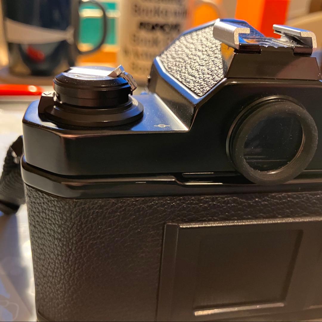 Nikon ニコン New FM2 ブラック フィルムカメラ レンズ付属