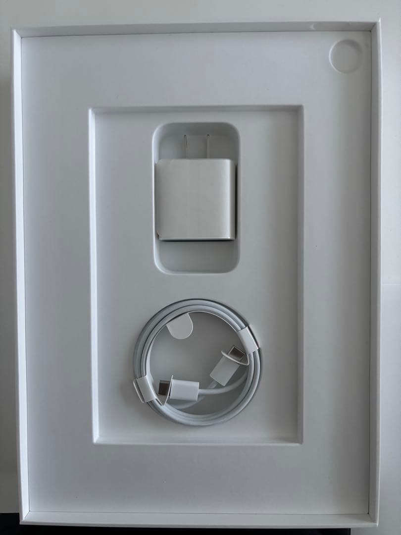 た*ー様 Apple iPad Air(第4世代) 64GB シルバー