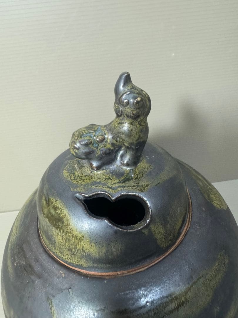 2205 有田焼　正右衛門窯　岩崎正作　天目釉掛け　獅子　香炉　未使用