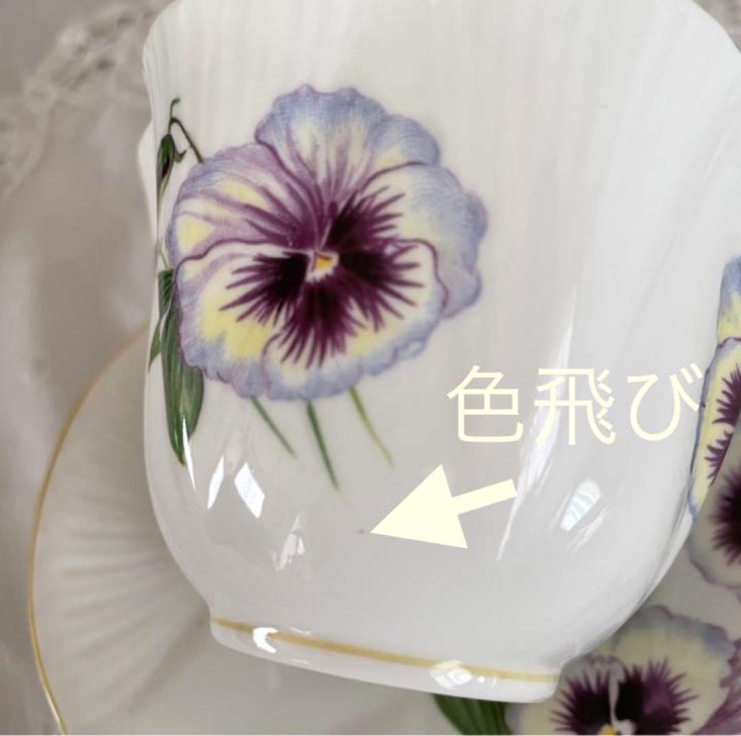 Shelley シェリー 希少 パンジー デインティシェイプのトリオ