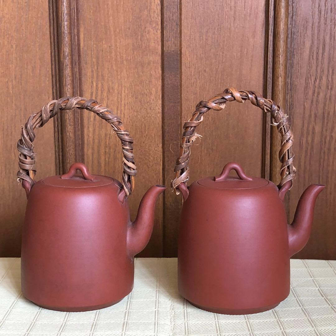 初代常山作　常滑焼土瓶壱対　朱泥　瓶　骨董品　年代物　古物　名工　在名印有