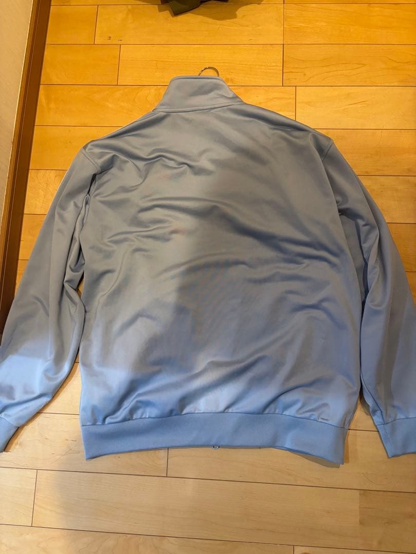 adidas トラックジャケット　あのちゃん着用モデル