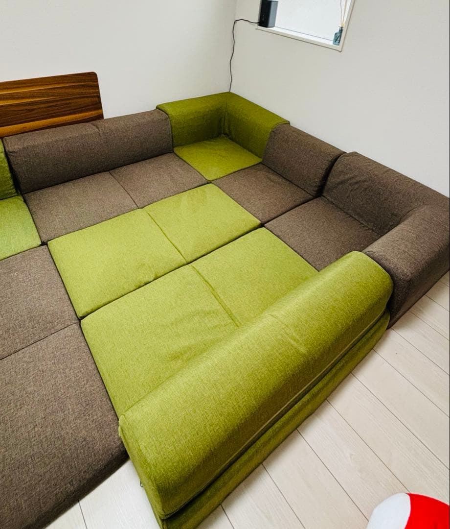 ローソファ　コーナーソファ　2セット＋ジョイントマット２つ(グリーン&ブラウン)