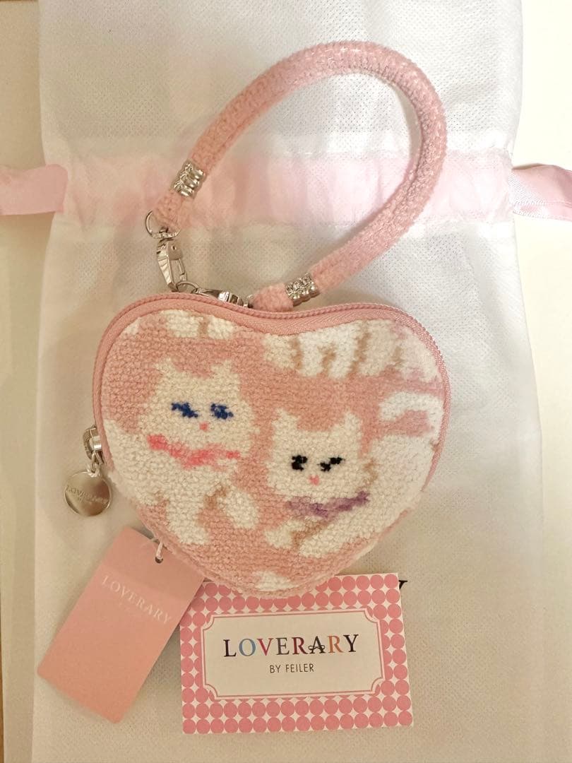 ラブラリーバイフェイラー　モフモフネコチャン　ハート型ポーチ