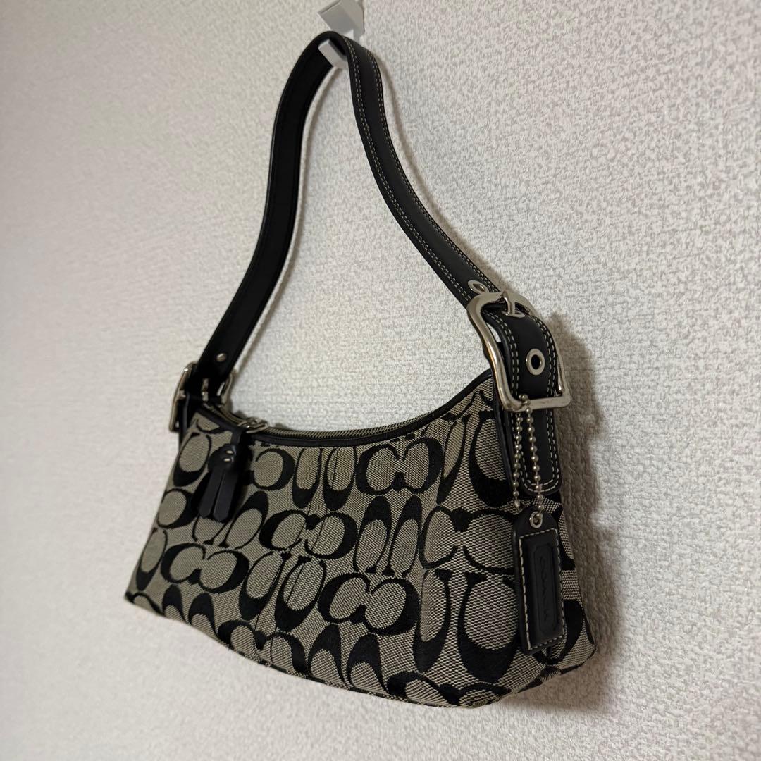 バッグ Coach Soho Signature Shoulder Bag