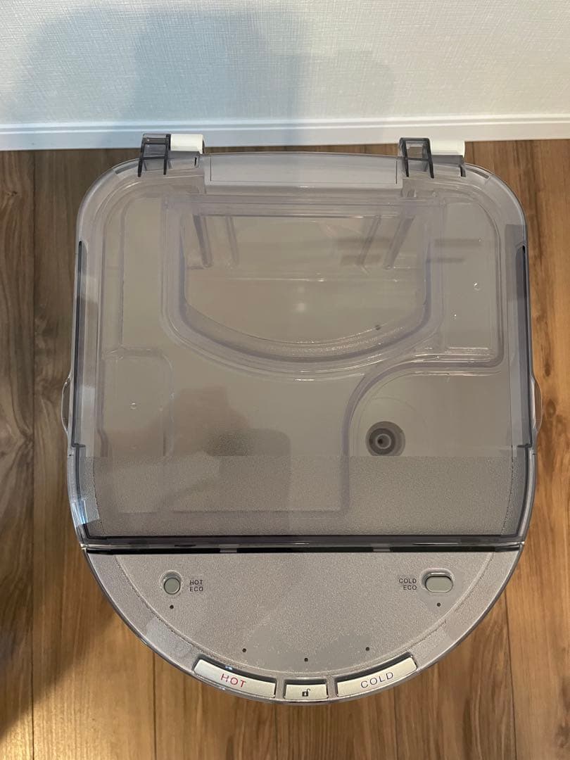 エブリィフレシャスミニ　ホワイト　浄水型ウォーターサーバー