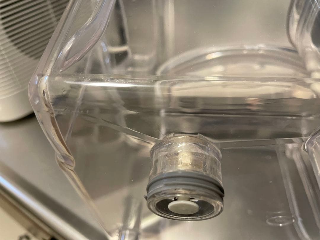 エブリィフレシャスミニ　ホワイト　浄水型ウォーターサーバー