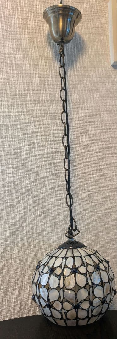 ティファニー風 ペンダントライト（ 葉山ガーデン）
