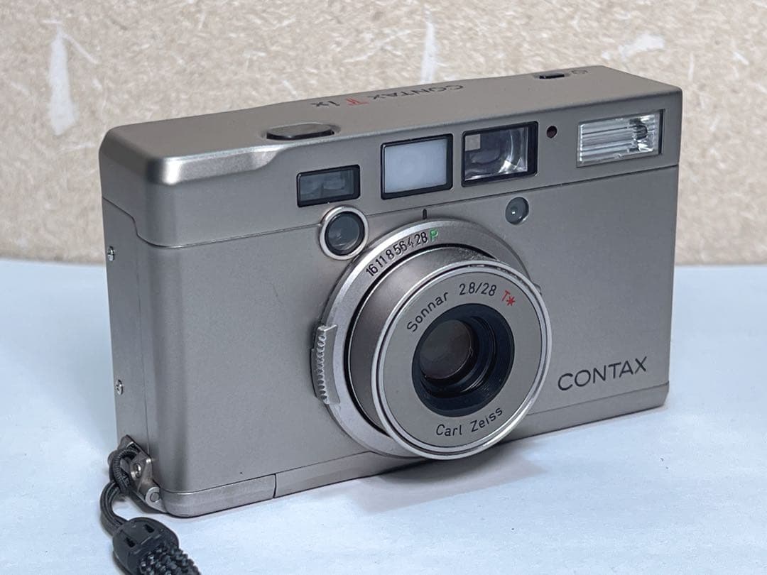 CONTAX Tix コンパクトAPSフィルムカメラ