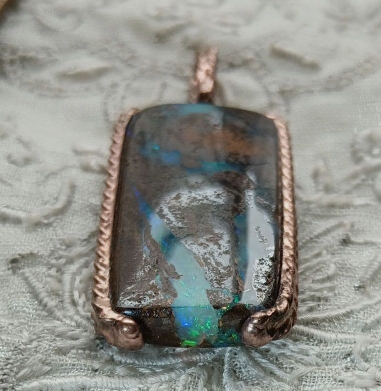 ❤22.5㌌〚ボルダーオパール〛✨✨