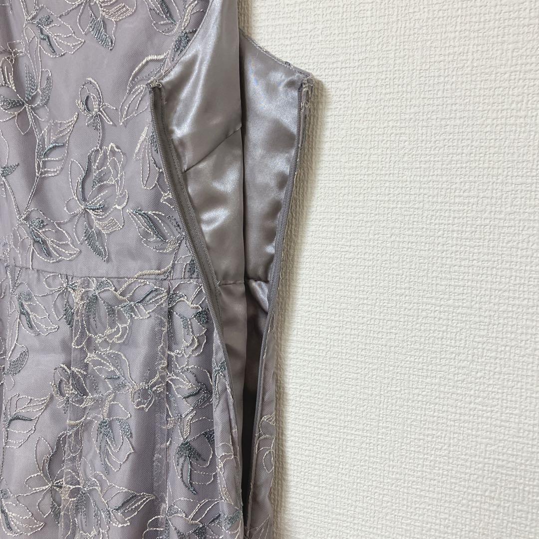 美品　人気　カナ　シャーリングスリーブ総レースフェミニンパーティードレス M