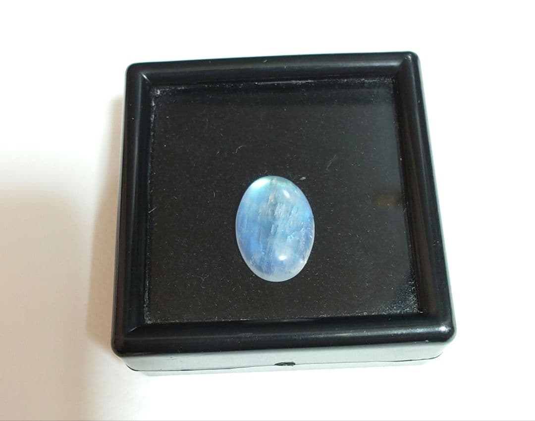 レインボームーンストーン