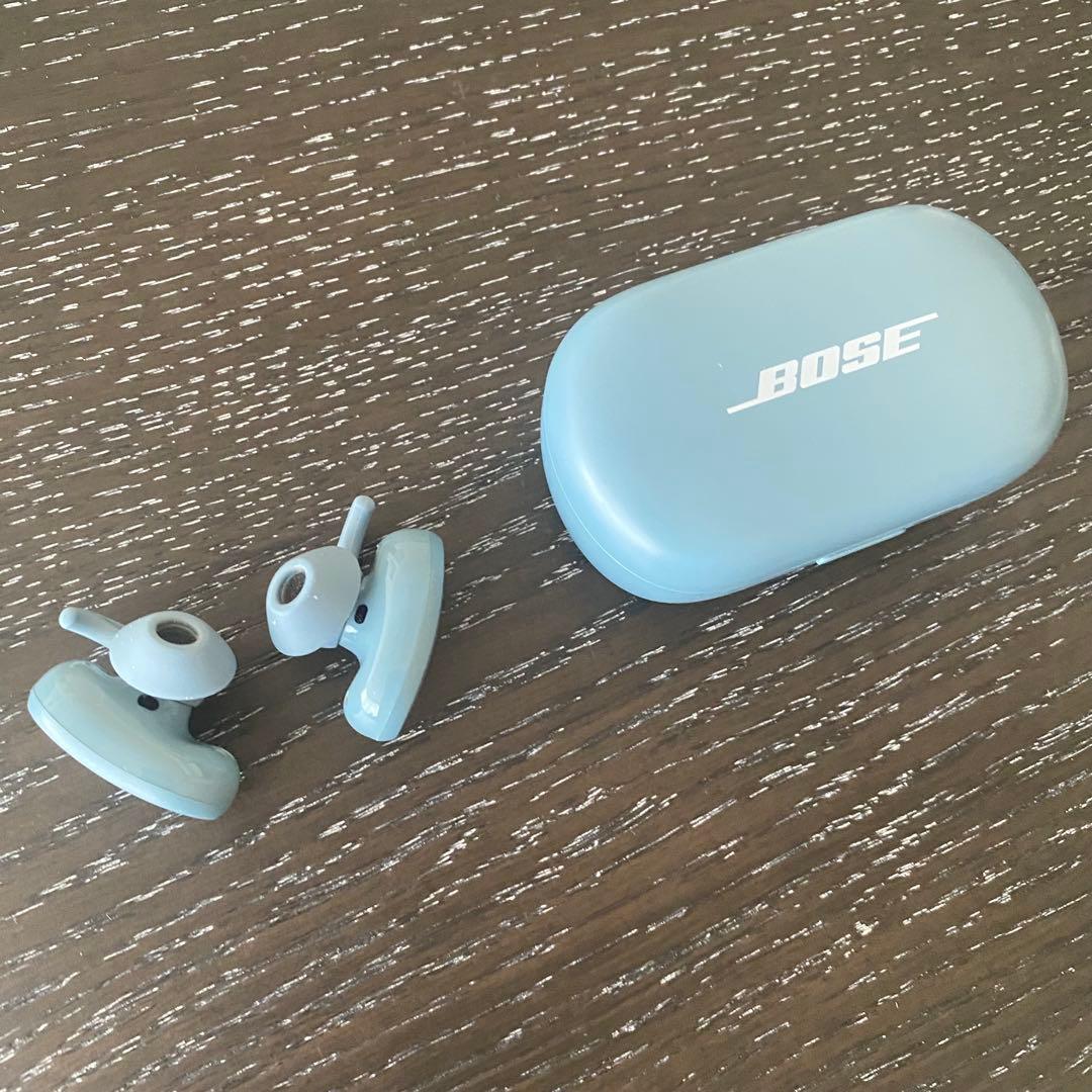 ジャンク品　Bose QuietComfort Earbuds ケース付き