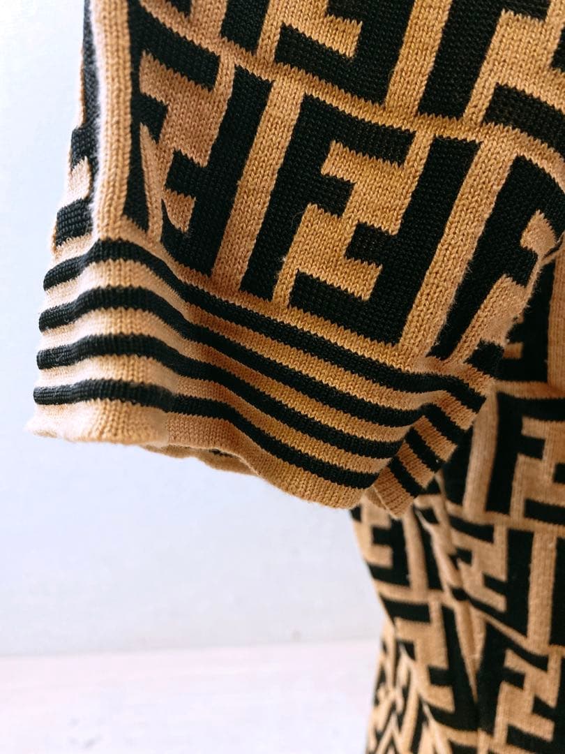 FENDI フェンディ ズッカ柄 ニット 半袖 ポロシャツ レディースITALY