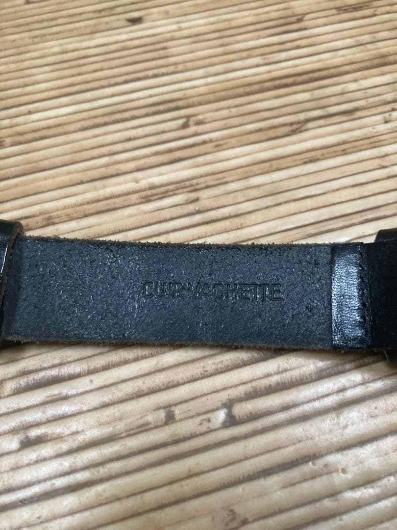 BLESS n°32 vB22 Analog watch belt