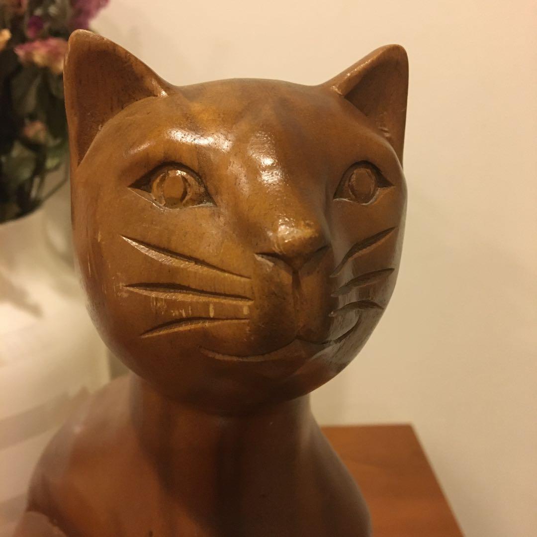 ビンテージ 上品で賢そうな猫ちゃんの高さ約30cm特大な黒檀木彫りの彫刻
