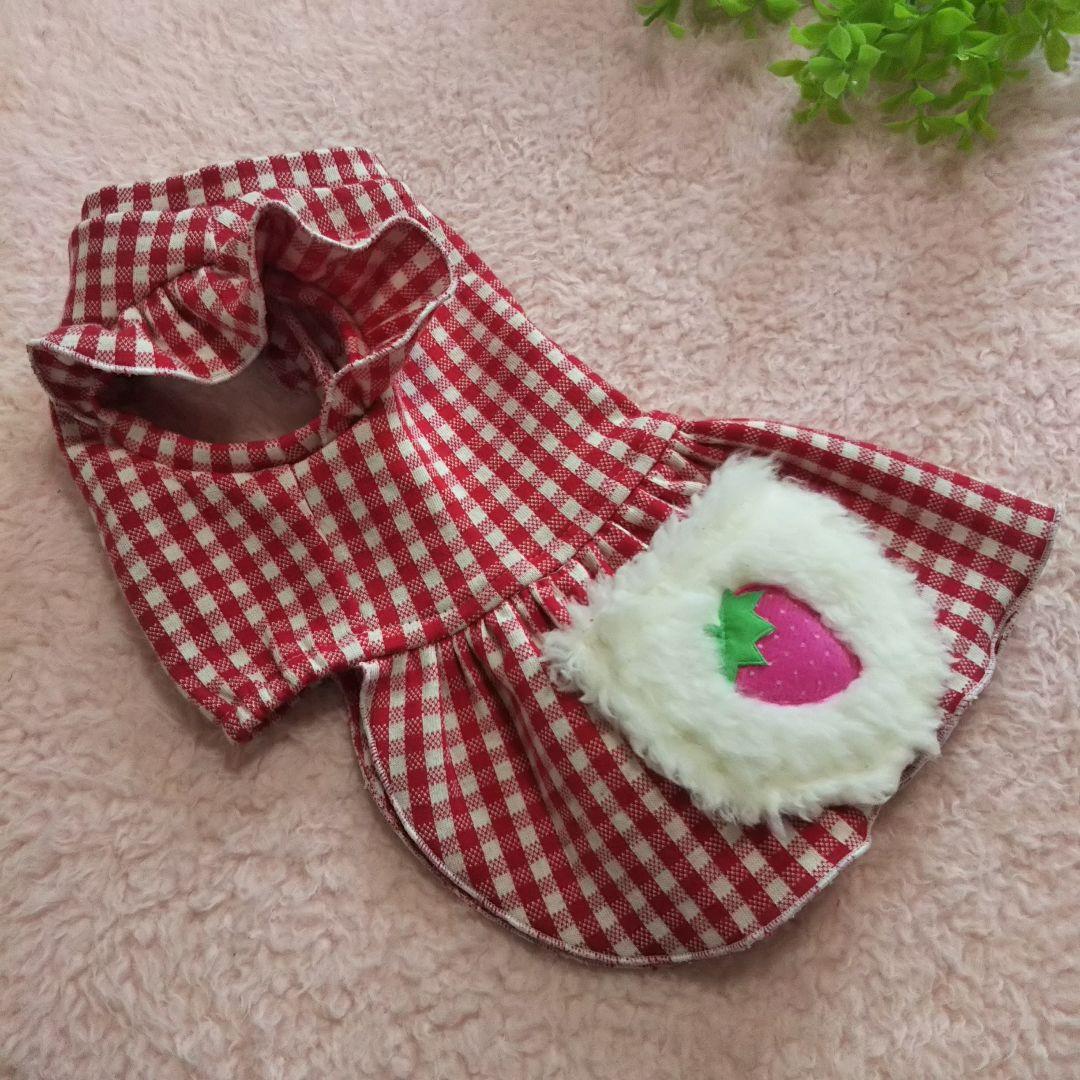 犬服 No.144 ふわふわいちごのポケットわんぴ ハンドメイド